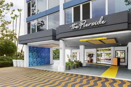 The Pierside Santa Monica Отели рядом с достопримечательностью «Museum of Flying»