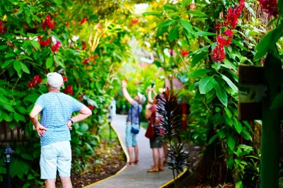 Aninga Lodge Hotels in 