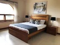 Adelaide's Holiday Home- Upper Level 2