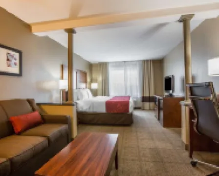 Comfort Suites Victorville-Hesperia Hotels in San Bernardino County