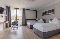 Bildungs- Und Tagungshaus Haus Neuland Hotels in Oerlinghausen