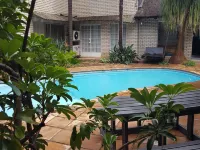 Lion's Guesthouse and the Buck&Lion Restaurant Hotels in Southern