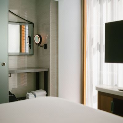 1 King Bed Broadway Suite Crowne Plaza HY36 Midtown Manhattan, an IHG Hotel Promo Code