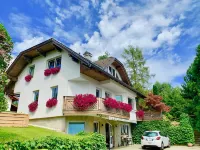 Rudi Hiti's Guest House - Guest houses