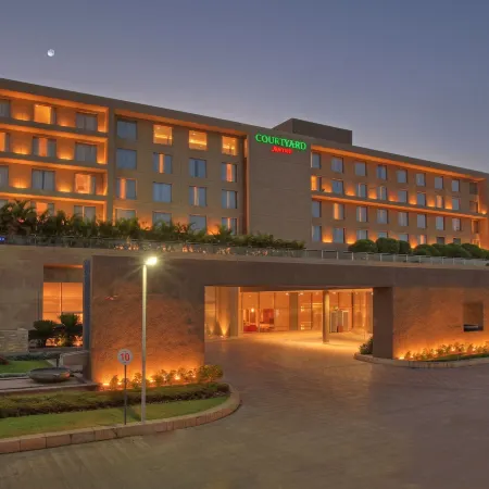 Courtyard Pune Hinjewadi Отели в г. Хинджавади