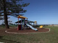 Montana Palms Resort Hotels in Mermaid Beach
