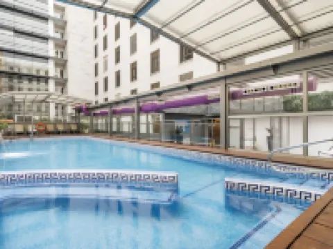 Ilunion Málaga マラガのホテル