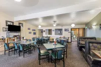 Breeze Inn Hotel - breakfast