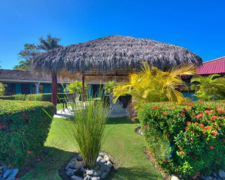 Beach Break Resort Hotels in Jaco