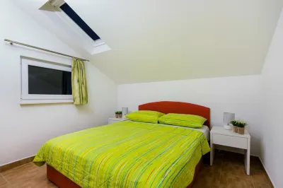 Apartments Andrijanić Hotels near Plaża