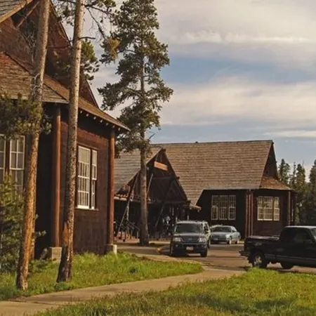 Lake Lodge Cabins - Inside the Park