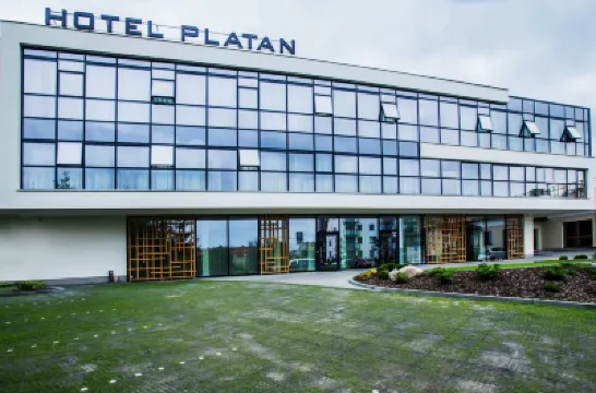 Hotel Platan Hotels near Gdansk Lipce