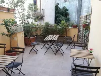 Umberto House Catania Hotel di 