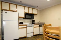 Sunbay Resort Hotels in Lake Hamilton