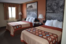 Hill Country Inn and Suite