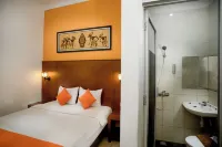 Hotel Poncowinatan - Tugu - Bãi đậu xe