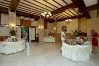 Dionysos Central - breakfast