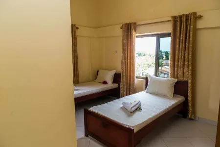 Royal Atlantic Hostel