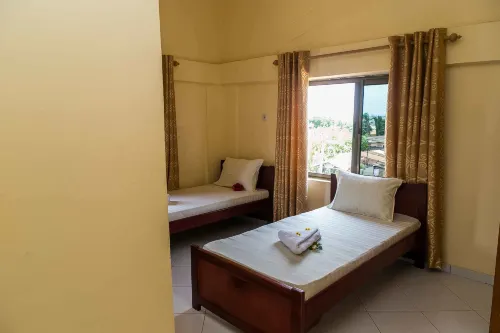 로얄 아틀란틱 호스텔