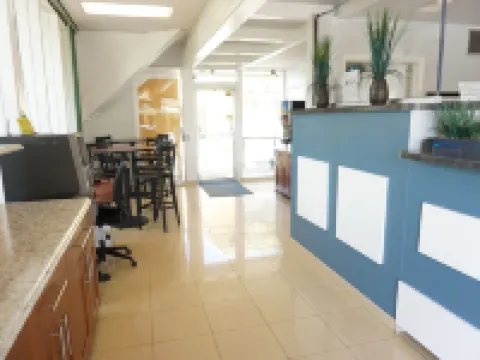 ฮอลลีวูดเกทเวย์อินน์ โรงแรมในฮอลลีวูด