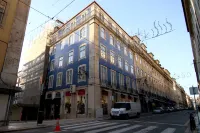 The 8 - Downtown Suites Hotel berhampiran Dataran Perdagangan (Terreiro do Paco)