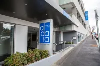 Adara Hotel Richmond - Parking