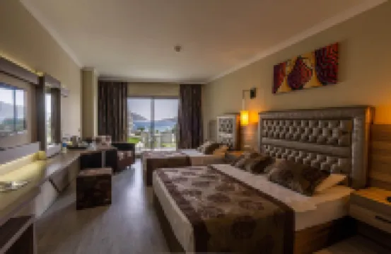 Green Nature Diamond