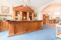 Seehotel Schloss Klink - bar