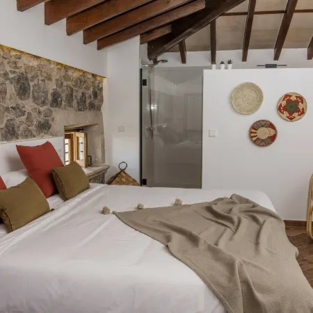 Curolla Petit Hotel