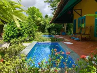 Mekong Lodge Resort - Pools