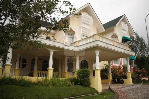 Villa Kota Bunga Dandelion