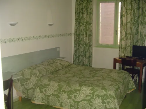 Le Saint Domingue Hotels in Drome