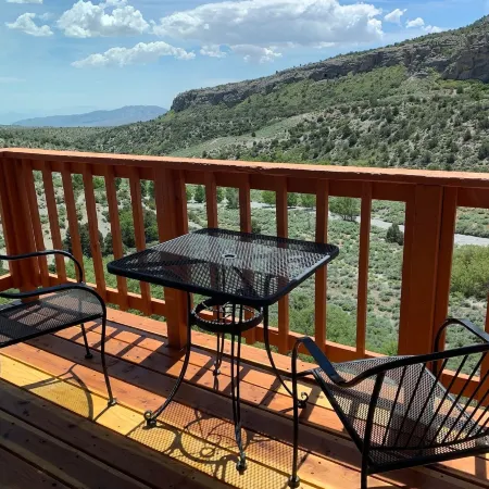 The Retreat on Charleston Peak