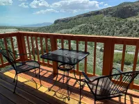 The Retreat on Charleston Peak - Romantic