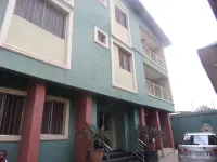 Terris Hotel and Suites Hotel di Ojodu