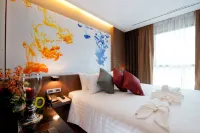 41 Suite Bangkok Hotel dekat The Address Sukhumvit 28