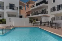Phaedrus Living: Paphos Ithaki Gardens Flat
