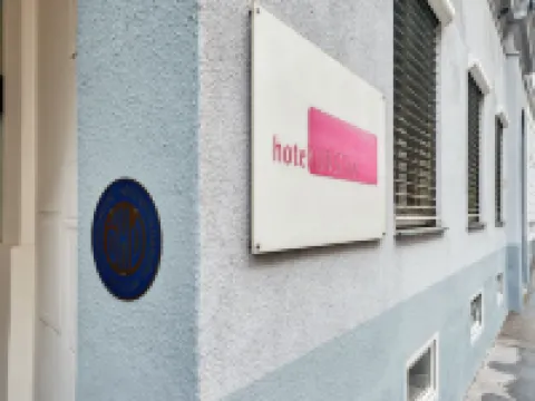 Hotel Kunsthof Hotels near City Park
