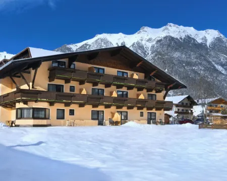Ostbacher Stern Hotels in Leutasch