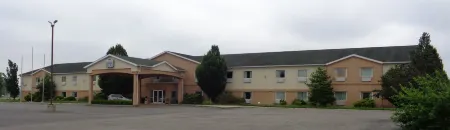 Fairgrounds Inn Отели в г. Кристофер