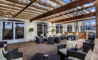 The Three Swans Hotel, Market Harborough, Leicestershire