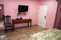 بياركو فيلدج سويتس فنادق في Tunapuna