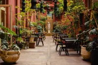 Enterprise Hotel Design & Boutique