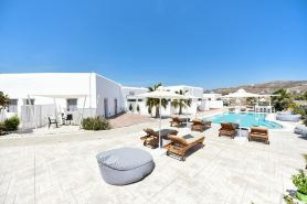 Queen Boutique Suites