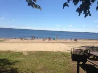 Sacandaga Lake access, canoe/kayaks, private yard, 1/2 hr. to Saratoga