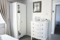 비숍 게이트 B&B