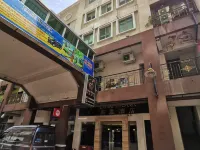 이지 호텔 와리산 스퀘어 주변 호텔