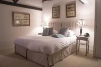 King John Inn Hotels in Shaftesbury