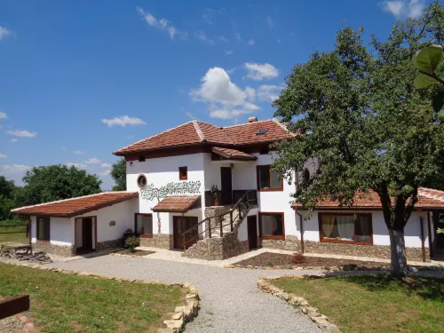 Villa Pizzutti Hotels in Devetaki