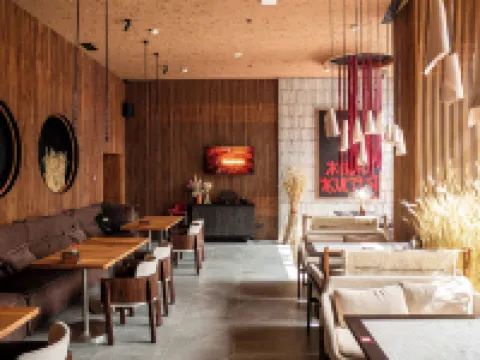 レヴ ライフスタイル ホテル - マエストロ リヴィウのホテル